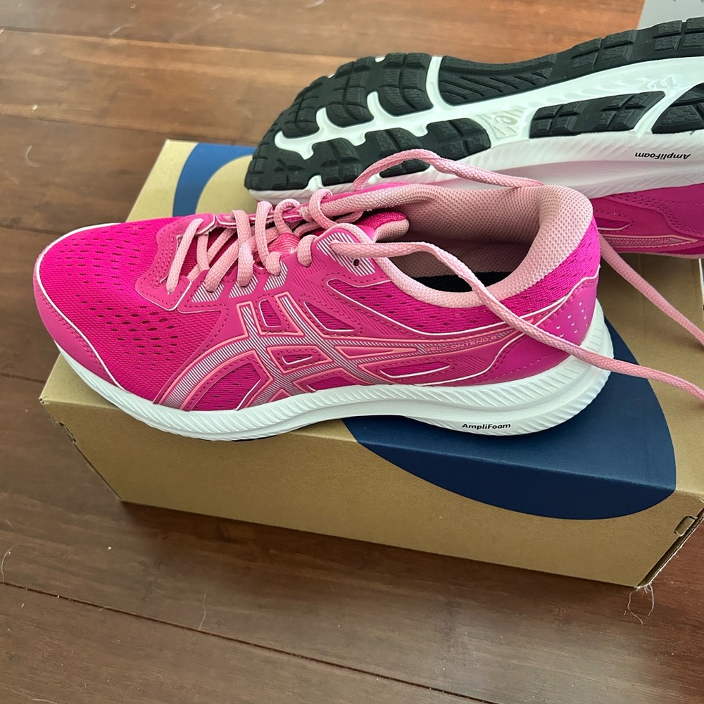 ASICS Women's Fuchsia Athletic Shoes